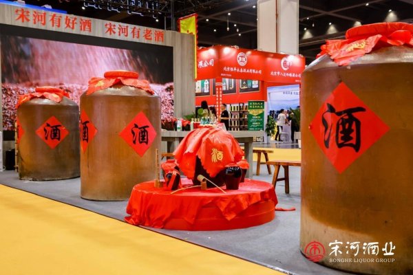 炒股配资网站 万吨坛养区即将落成，宋河为何如此重视老酒？